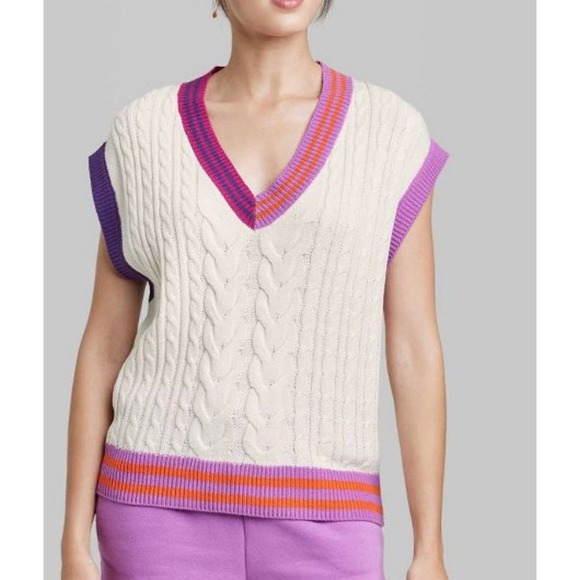 wild fable Sweaters - Wild fable sweater vest Womens large B036